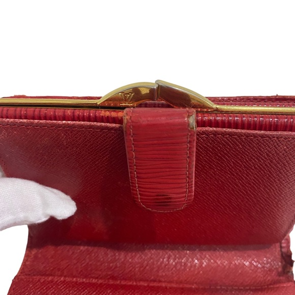 LV LOUIS VUITTON Gamaguchi Wallet Epi Leather - red - leather - - Picture 9 of 17